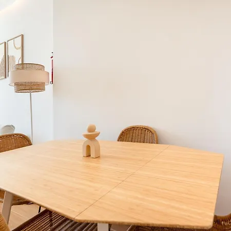 Appartement Sandora Pebble - Walk To The & Old Town *